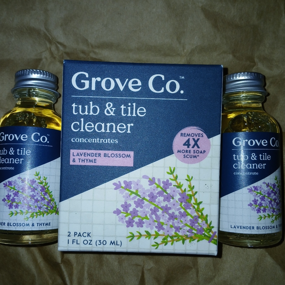 Grove Co. Glass, tube, and tile cleaner concentrate in Lavender Blossom & Thyme
